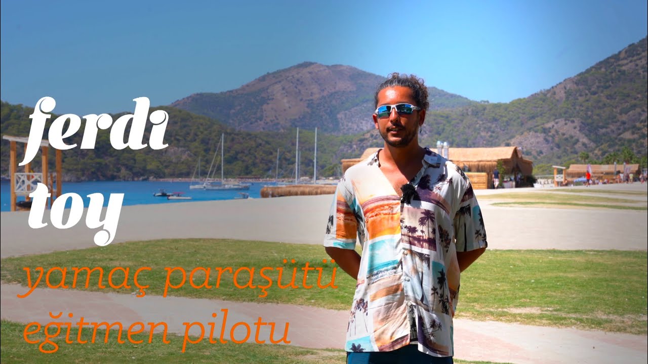 Ferdi Toy yamaç paraşütüyle uçuyor